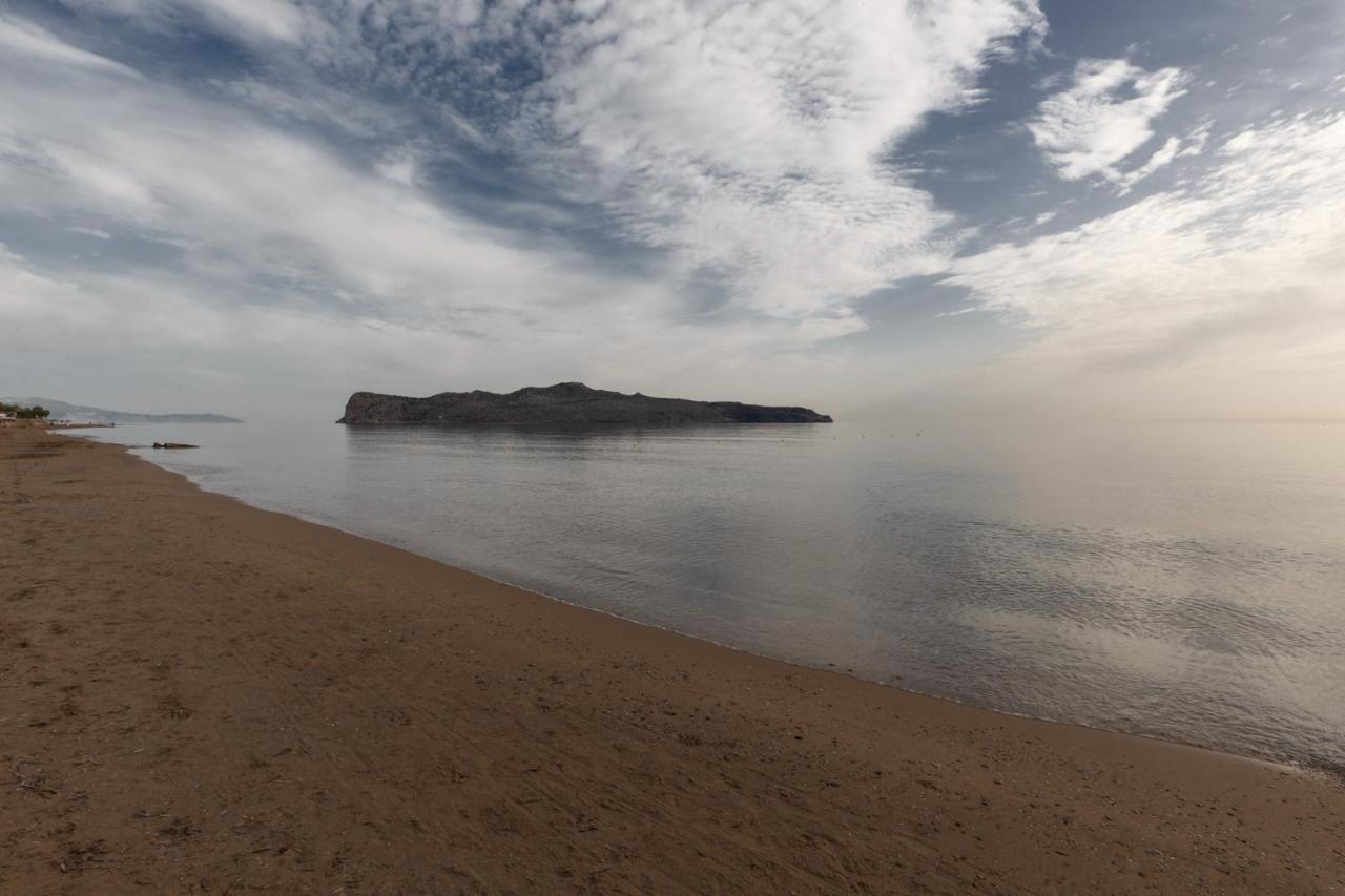 فندق جيانوليس سانتا مارينا بيتش Agia Marina المظهر الخارجي الصورة
